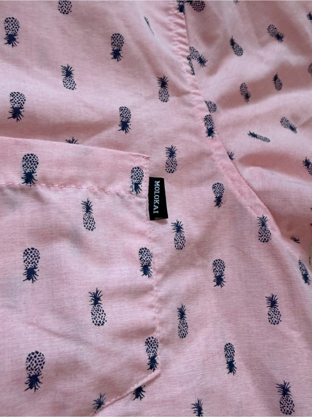 Molokai Surf Co Light Pink Pineapple Print Shirt - Size Large - Picture 3 of 4
